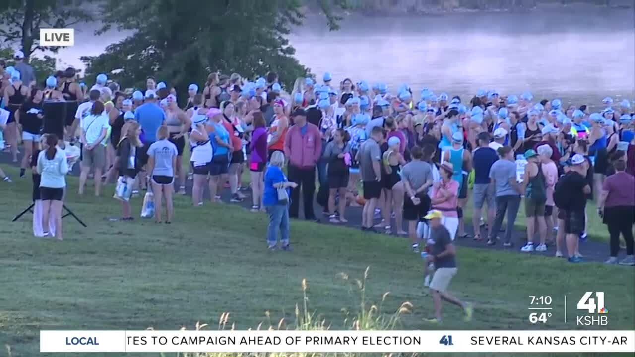 Hundreds of women take off at final WIN for KC Tryathlon