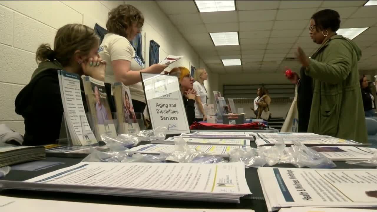 Milwaukee leaders show support for sexual assault survivors