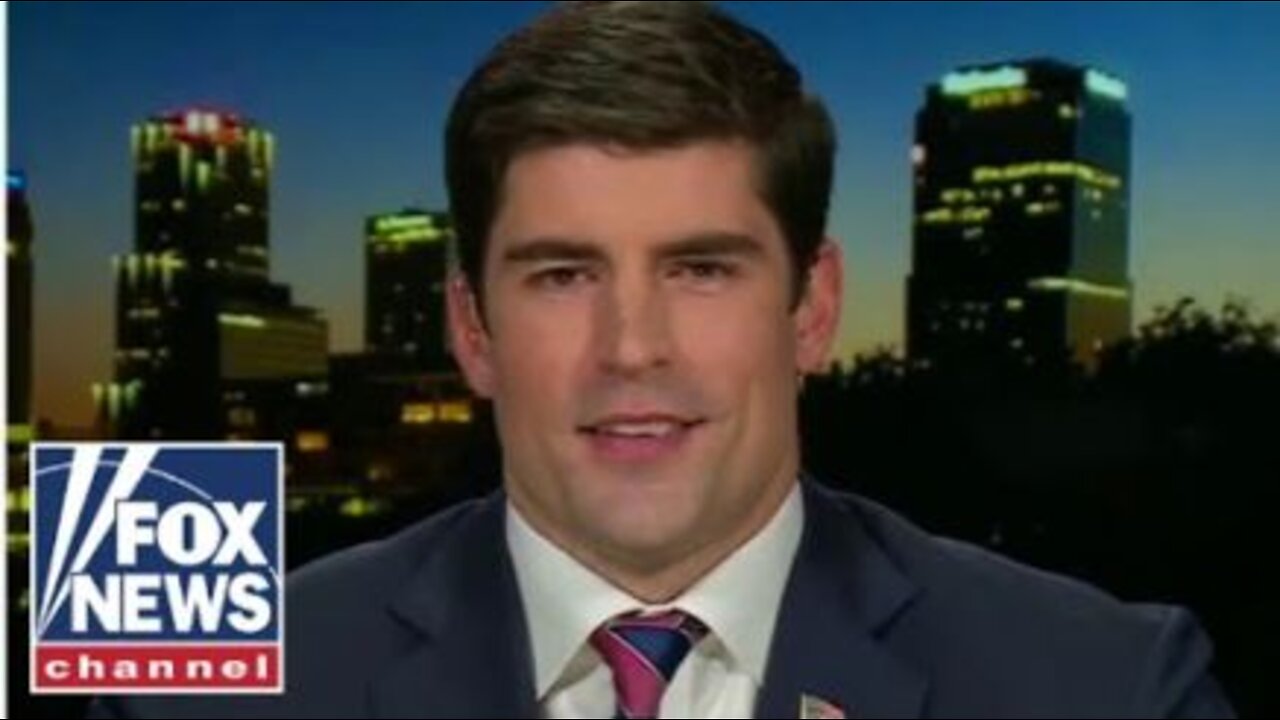 'Conservative warrior' punches back against 'RINO' establishment