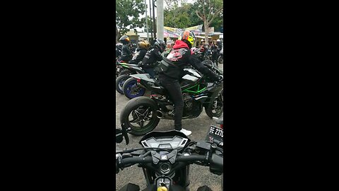 traveling around Sumatra with Ninja H2