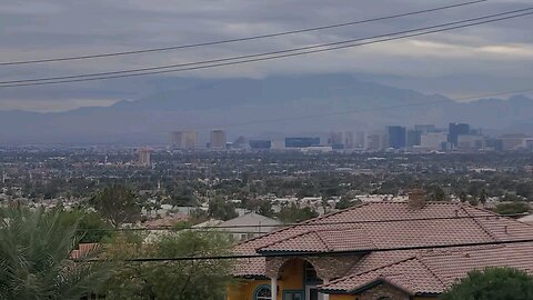 Did you see the soupy skies over Las Vegas today? Check this out! 11.25.2024 #follow #weather #fyp