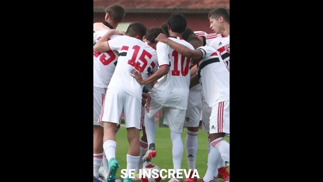 SÃO PAULO JOGA BEM, MAS PERDE PRO FLAMENGO E SE COMPLICA NA COPA DO BRASIL.