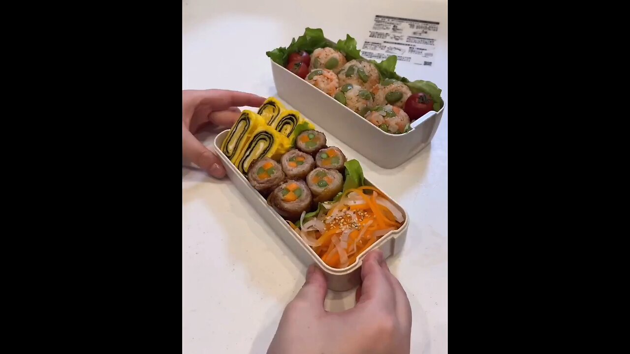 Pack food for lunch asmr