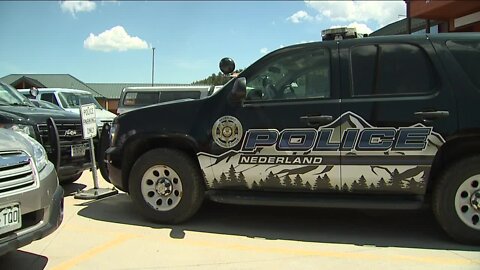 With only one full-time officer left, Nederland could lose its police department