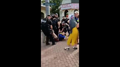 Zelensky´s regime arresting believers after ban from accessing the Kiev-Pechersk Lavra (Monastery)