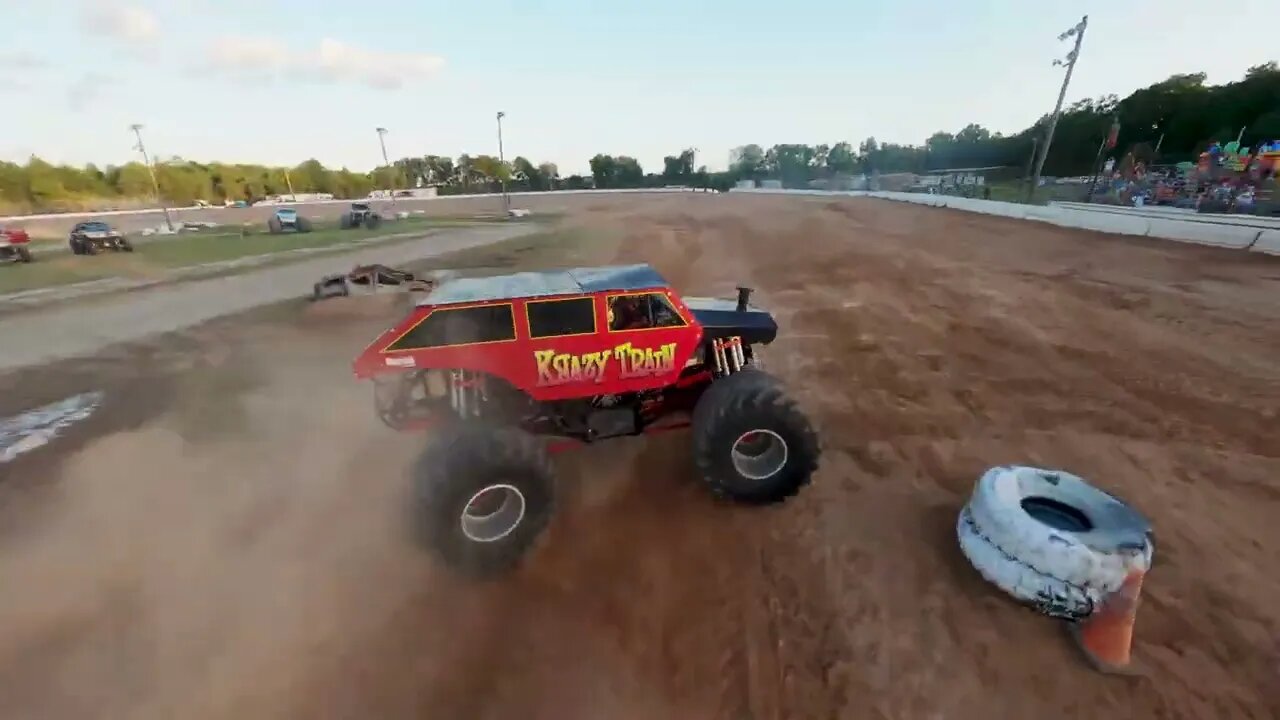 Hero Monster Trucks