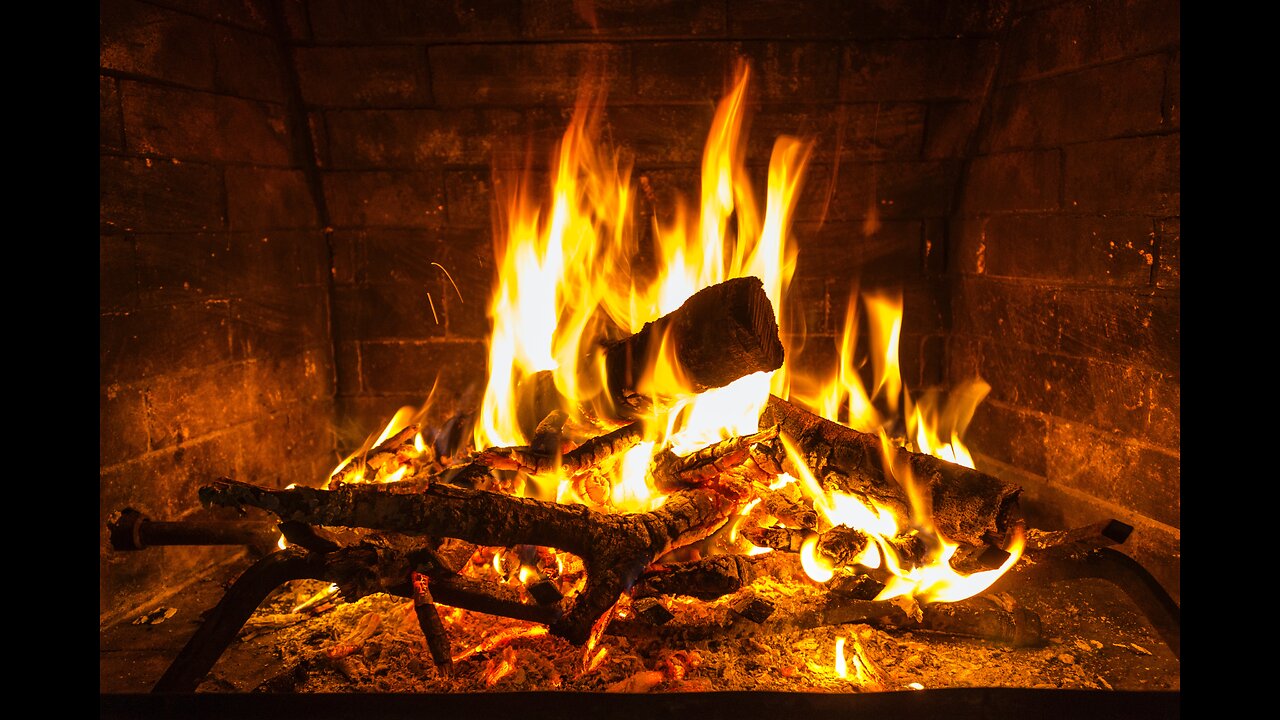 Fireplace relaxing 10 hours long.