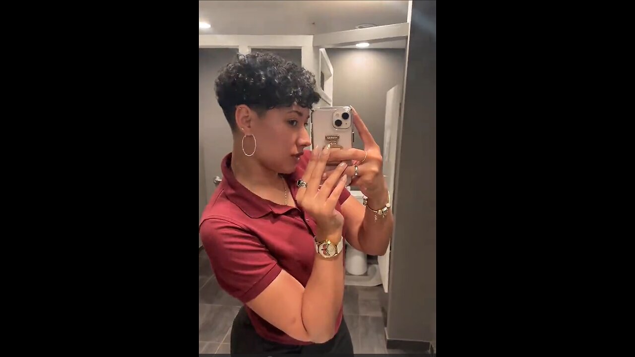Somebody said I’m single cause I’m too childish 😭 I fear they might be right