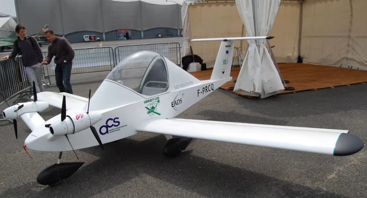 The Green Cri aerobatic electric airplane