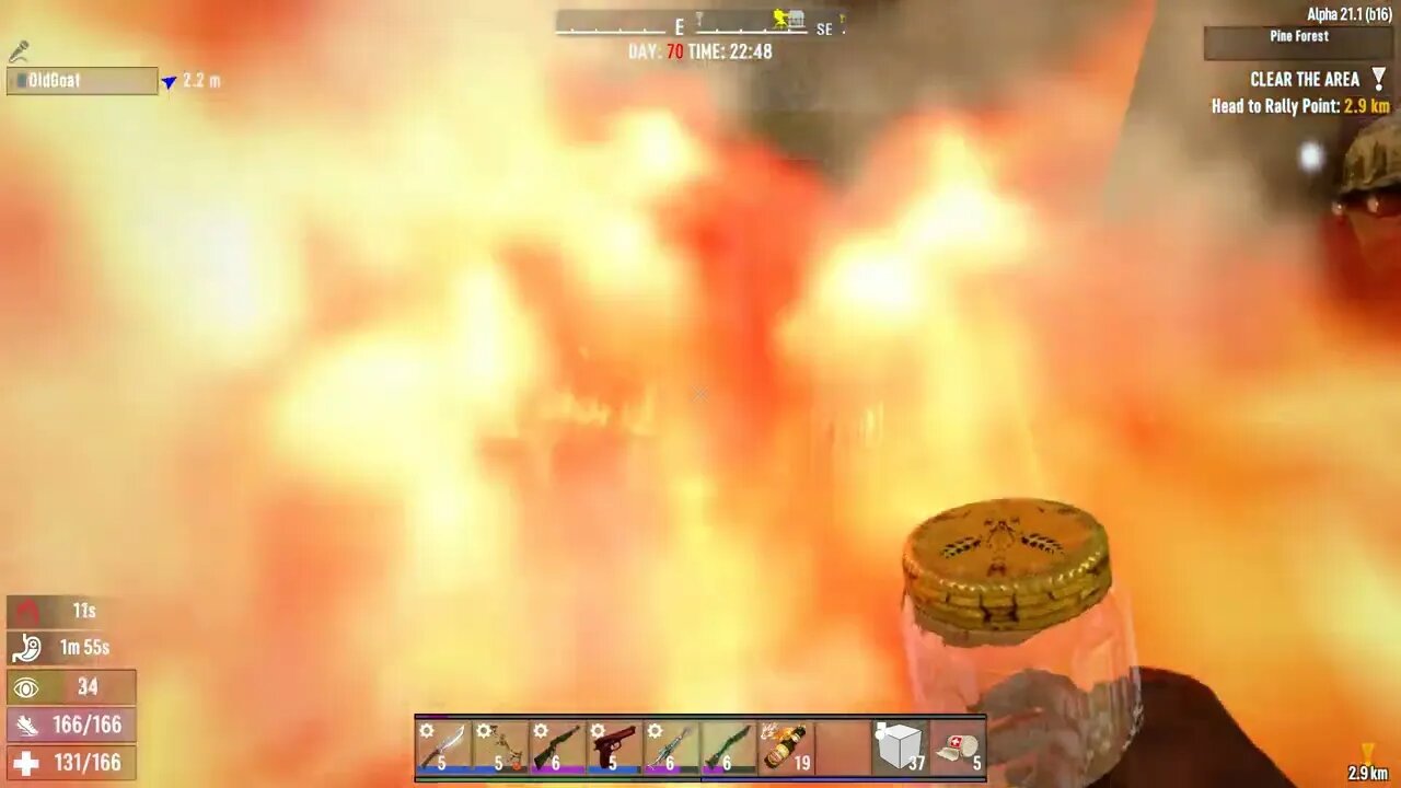 Two Old Goats vs Zombies - Horde Day 70 - This base is an XP generating machine !| 7 Days To Die |