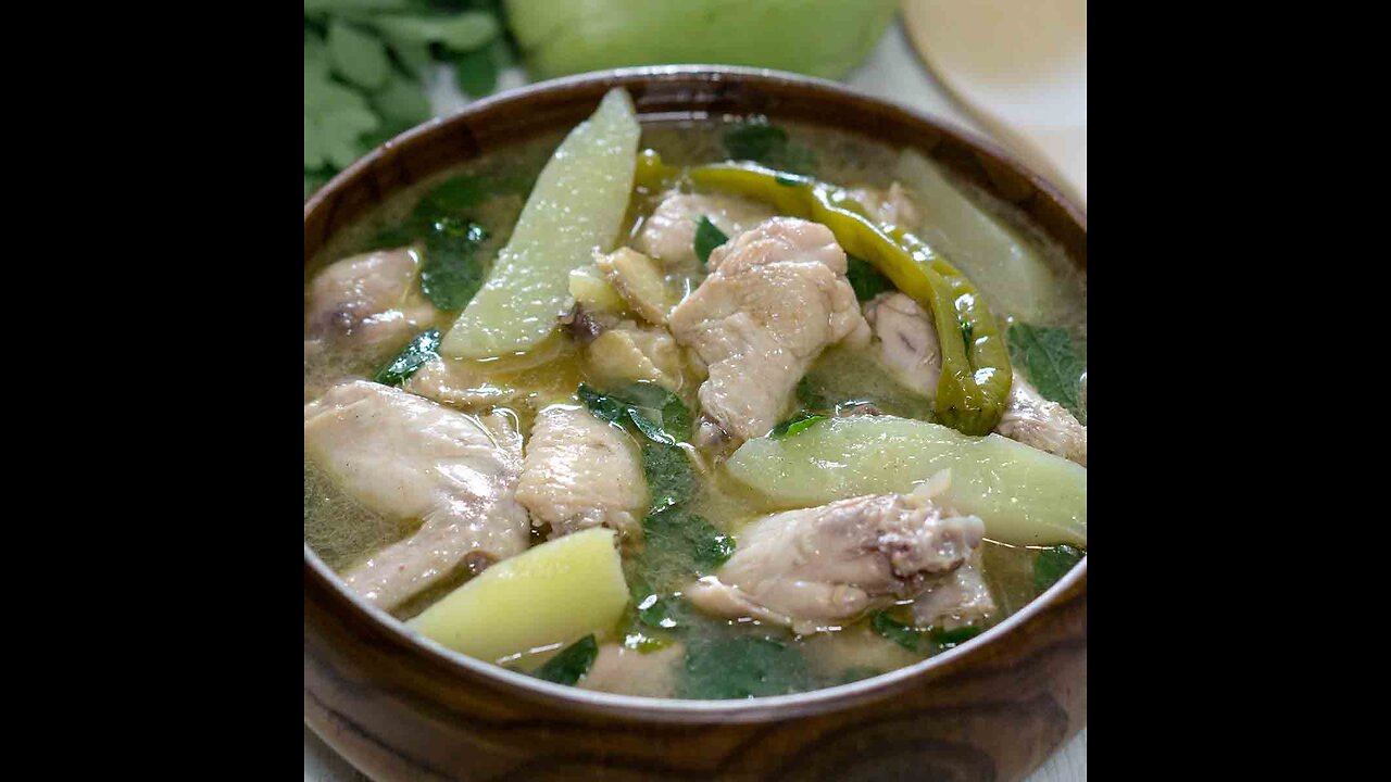 Classic Tinolang Manok Recipe | Filipino Chicken Soup with Ginger and Vegetables