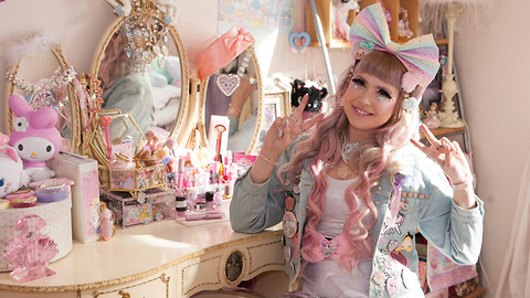 The Real Life Kawaii Princess | HOOKED ON THE LOOK