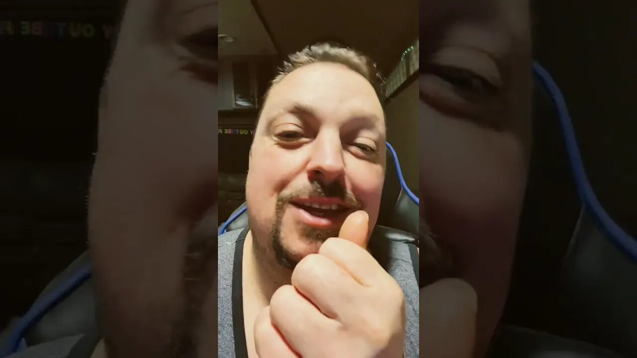 Dog Does Shopping For It’s Owner! 😲