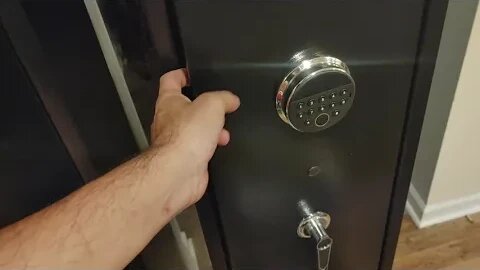 Looking at the Improved Blacksmith Gun Safe