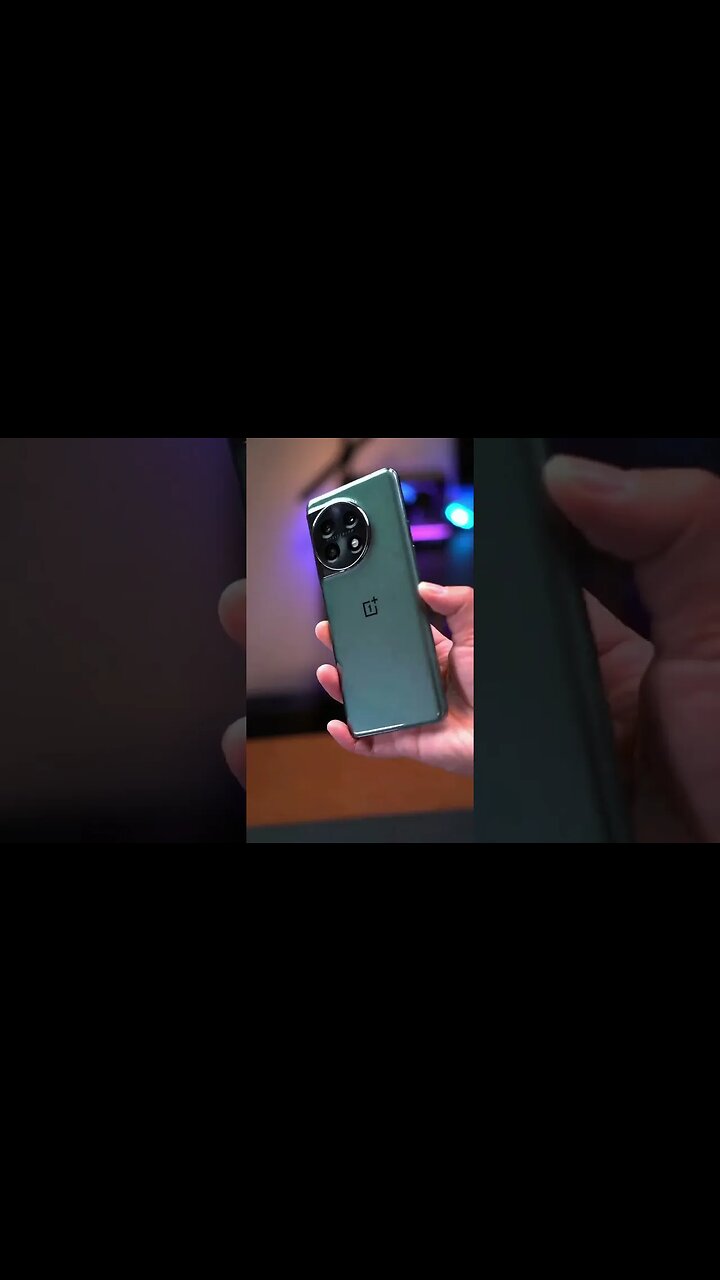 OnePlus 11 Review: Theyre Back?!