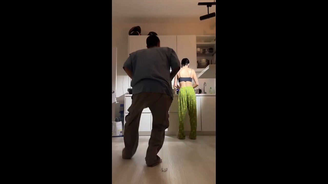 marryied couple dance