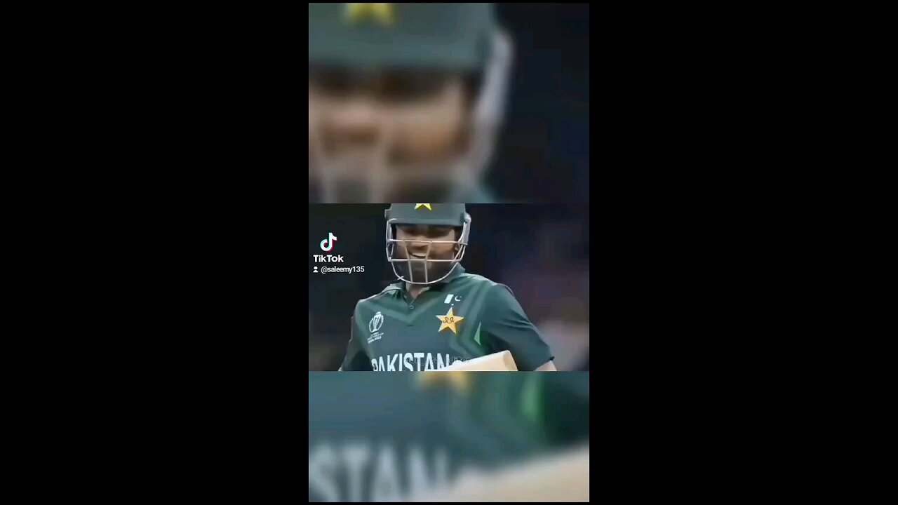 PAKISTANI TEAM ENJOY CRICKET