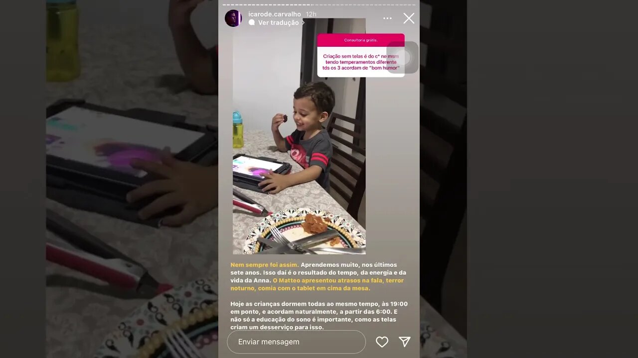 Matteo assistindo no tablet (filho do Icaro) | Ícaro de Carvalho