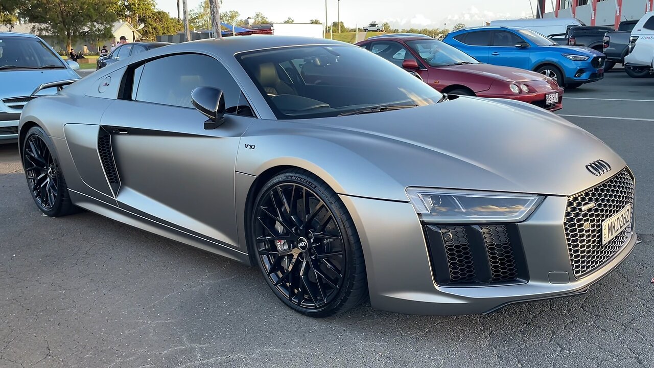 Audi R8