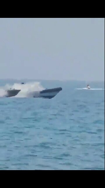 Spanish Civil Guard boat sinks migrant boat off Melilla