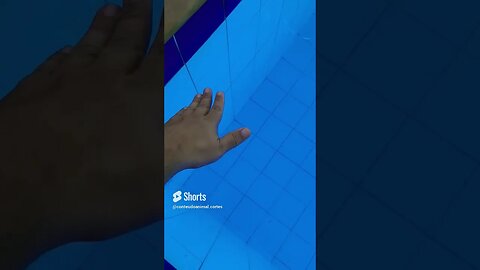 precisa esvaziar a piscina um pouquinho não esqueça dos meses de estiagem tá ok