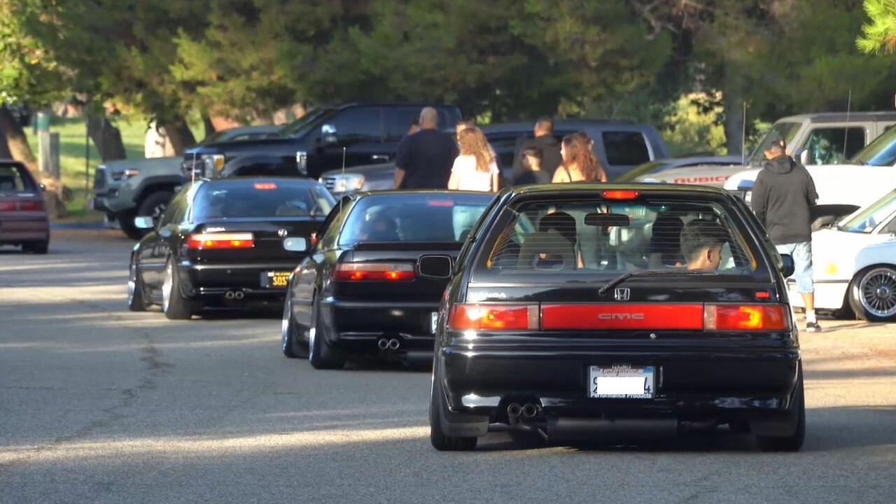 Old School Hondas Roll in!