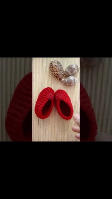 How To Crochet Baby Shoes #Shorts