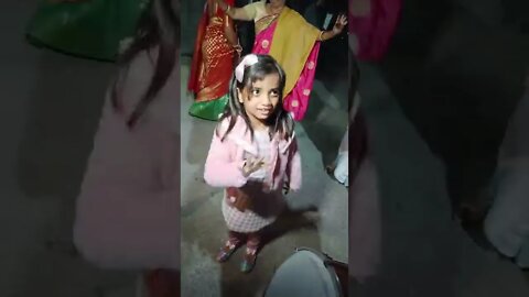 ऐसी मस्ती me झूमा डांस with small girl#shorts