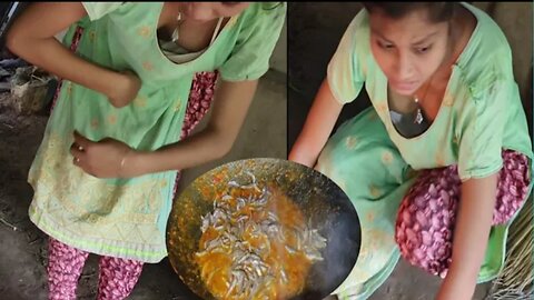 Indian desi small girls make a recipe small fishing making 🎣🎣🎣 fish fry