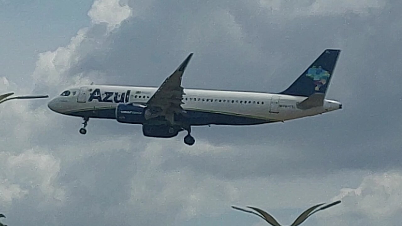 Airbus A320NEO PR-YYL vindo de Campinas para Manaus