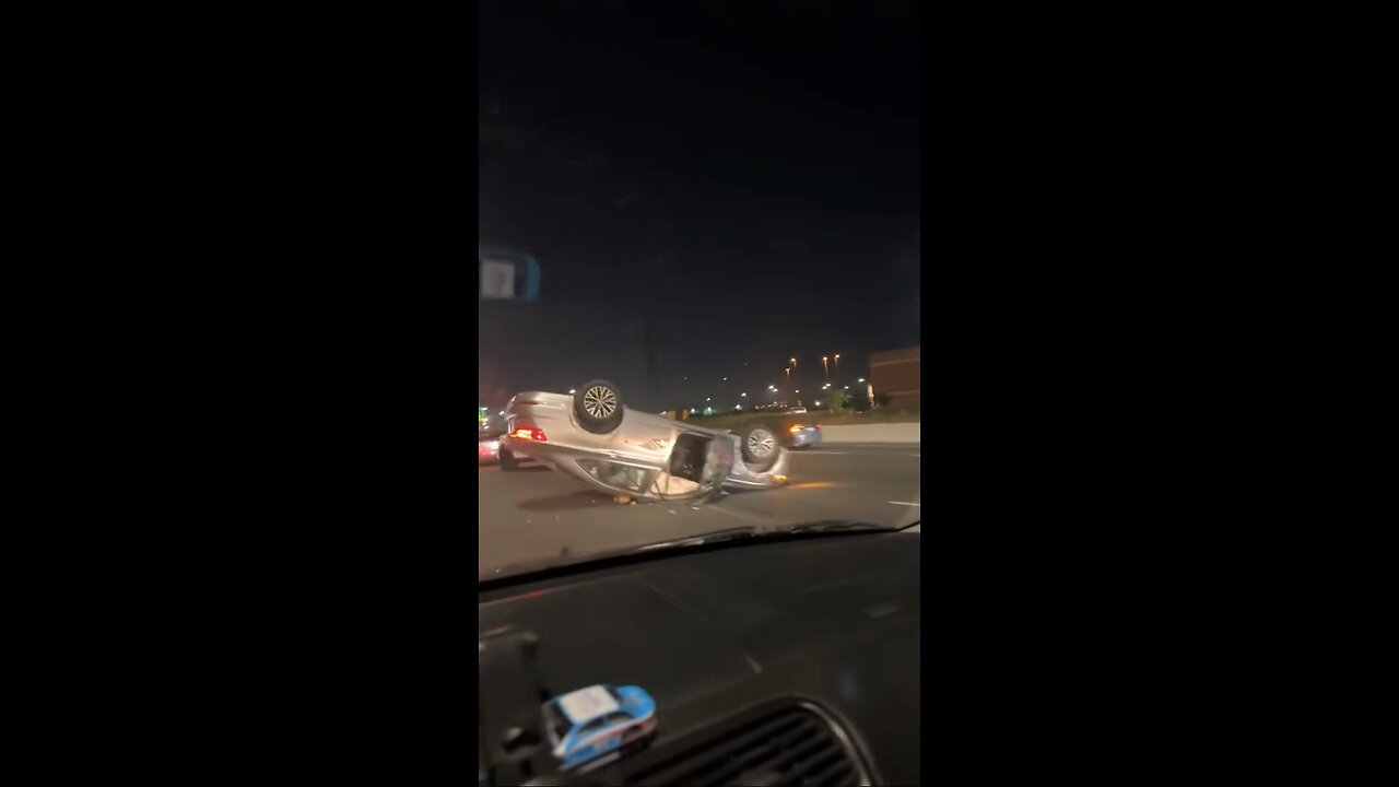 Vehicle Rollover On Hwy401 Halton