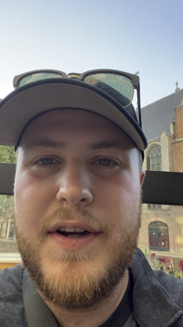 Pizza review of Parrillada pizza in Amsterdam