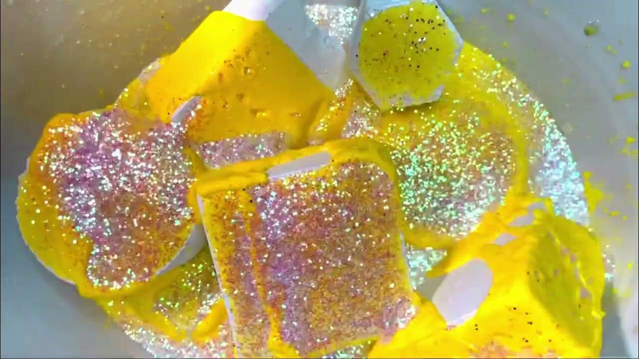 Colored crunchy powdery satisfying gymchalk asmr | new gym chalk asmr