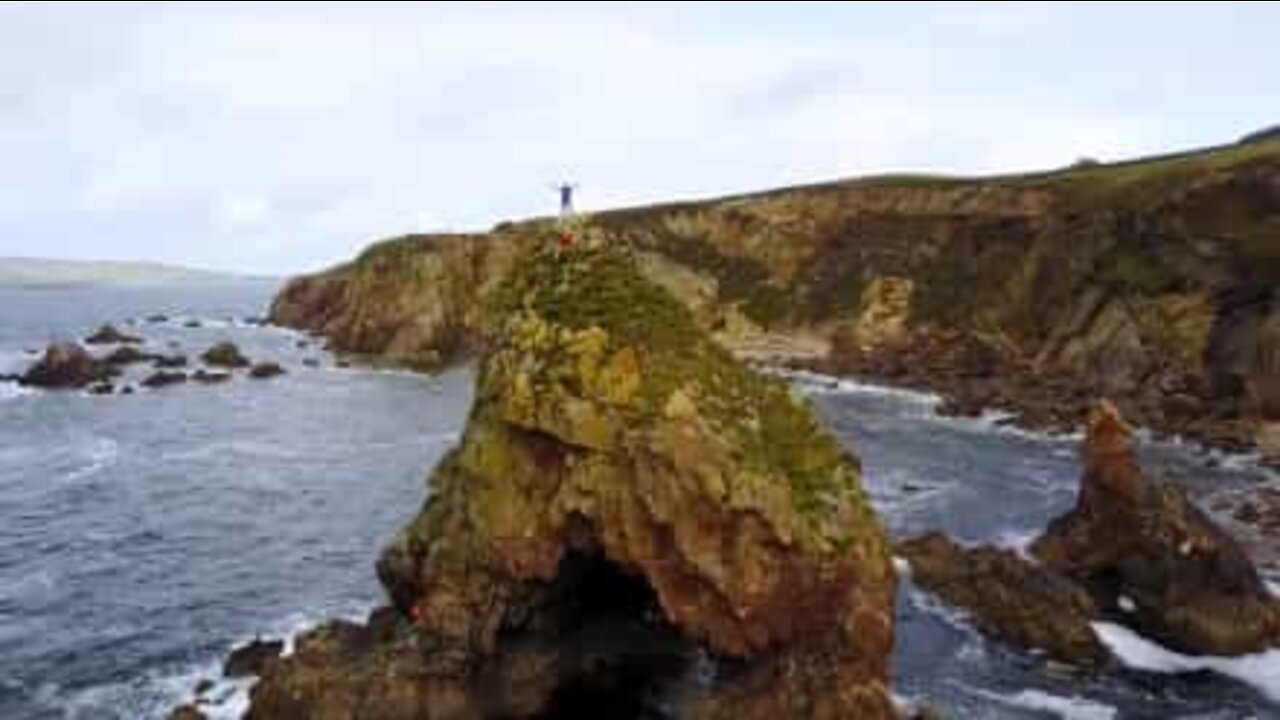 Scala enorme scoglio in Irlanda