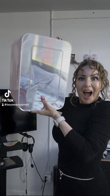 My Pink Mini Vanity Fridge With Led Light Mirror.