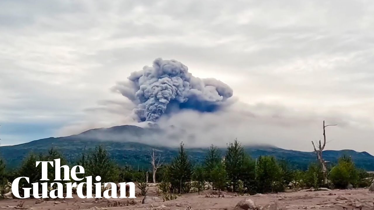 Russian volcano erupts sending huge plumes of ash into the air