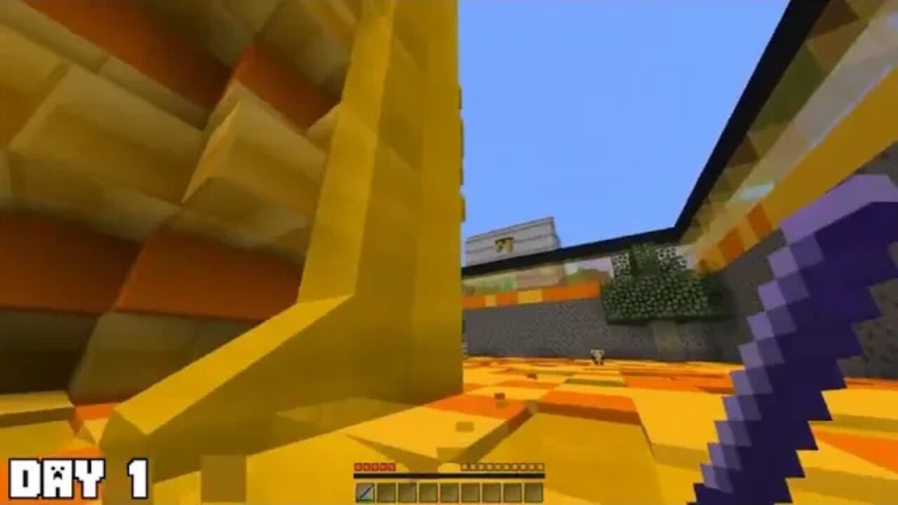 I Survived 100 Days as a BEE in Minecraft $$$$ 7
