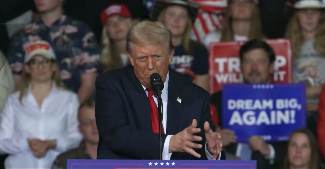 GRAB THAT SUCKER LIKE YOUR GIRLFRIEND! Trump on Elon Musk rocket landing - Salem Virginia rally