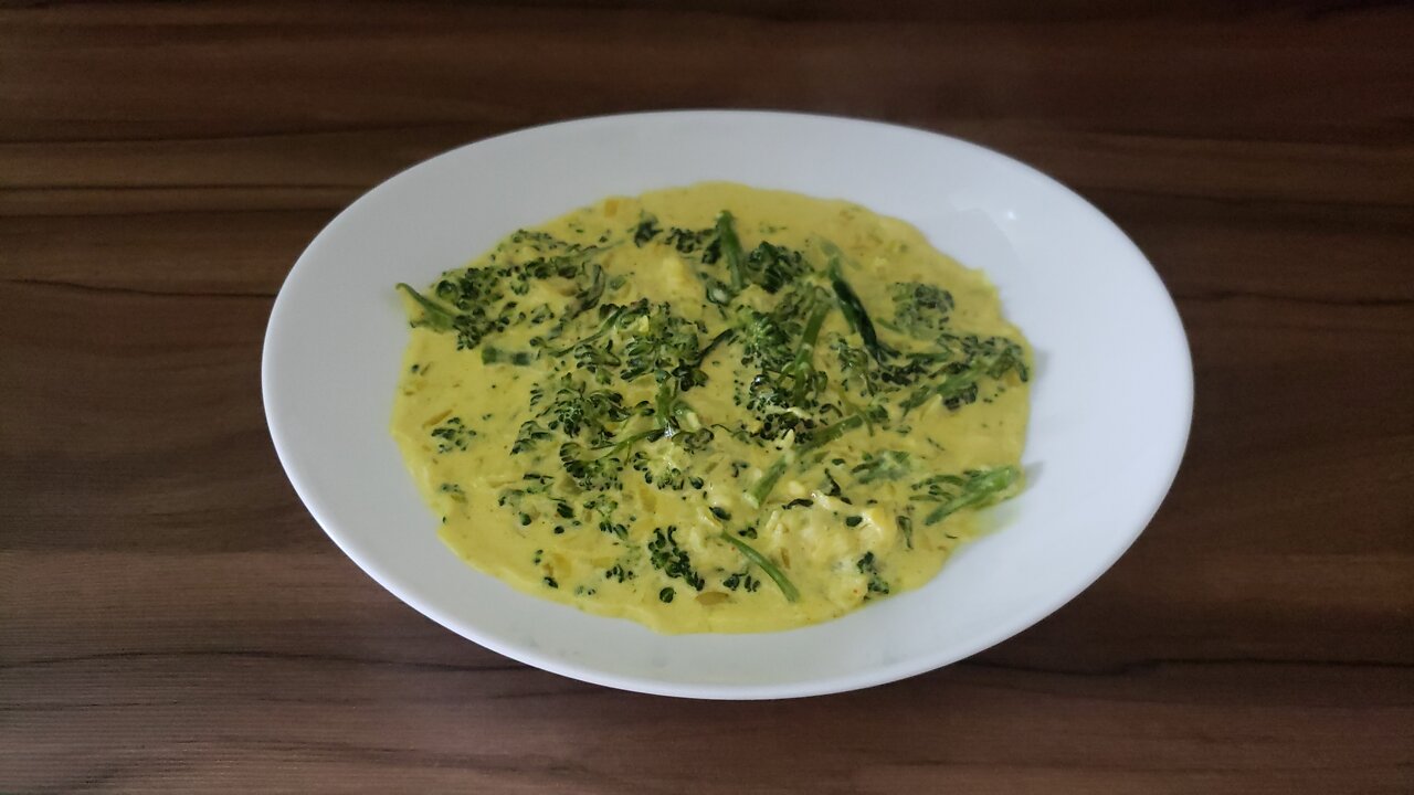Brócolis ao creme de queijo delicioso