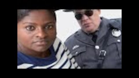 Officer Tells Woman To Pop Trunk Because Brake Light Is Out, Doesn’t Realize She’s Recording Him