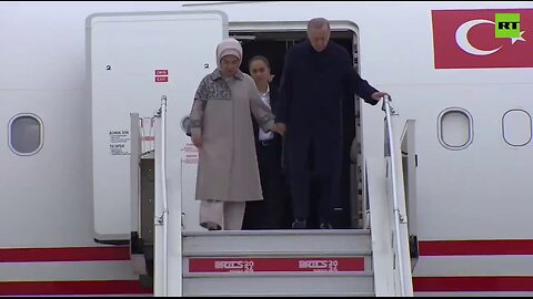 🇹🇷 Turkish President Erdoğan, a NATO member, officially arrives in Kazan, Russia for BRICS Summit.