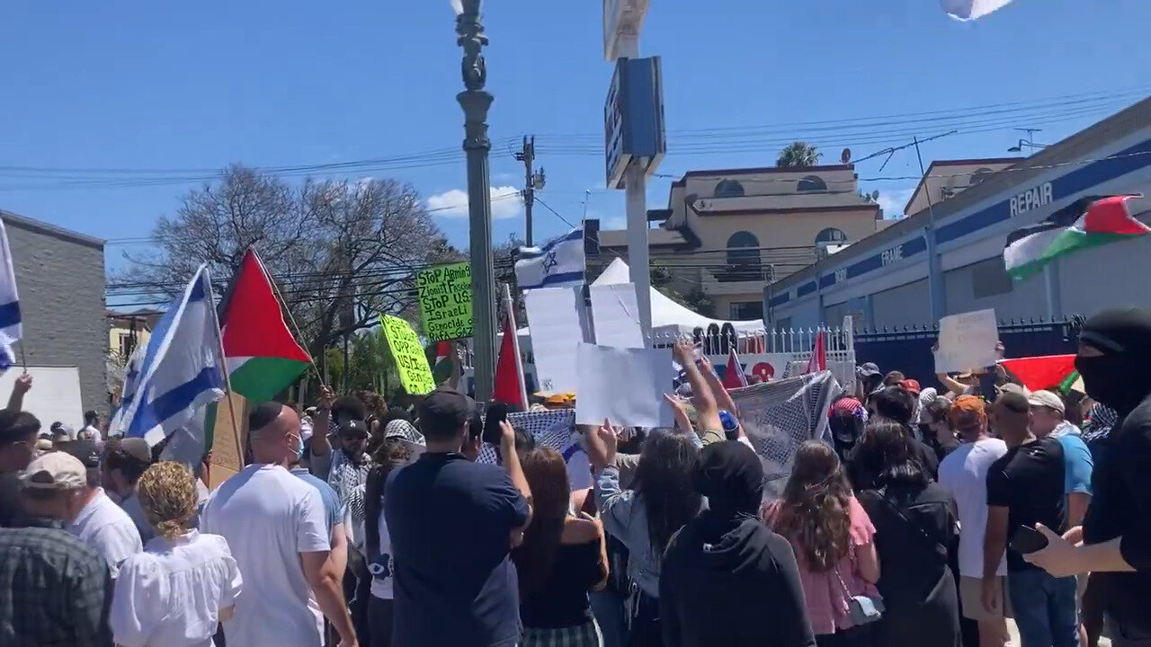 Pro-Hamas Cretins Were Clearly The Aggressors In Jewish Los Angeles Neighborhood