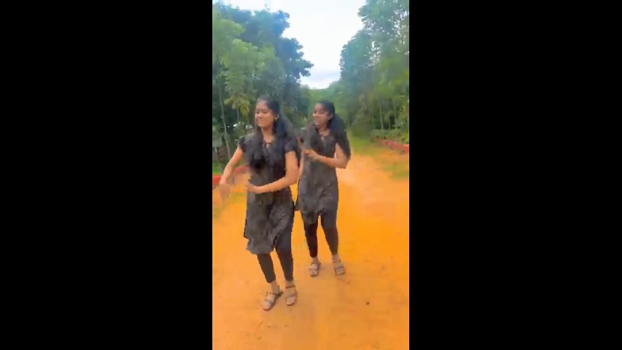 Dance on viral song