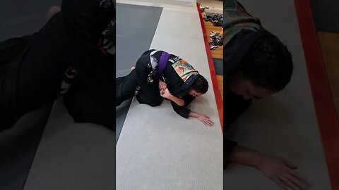 Meesh Rolling At Kiri Jiu-jitsu Phnom Penh Cambodia 🇰🇭 #shorts #cambodia #bjj