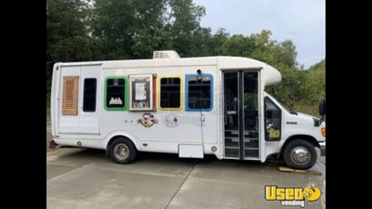 2007 Ford E-450 24' Diesel Soft Serve Ice Cream Truck | Mobile Ice Cream Parlor for Sale in Ohio