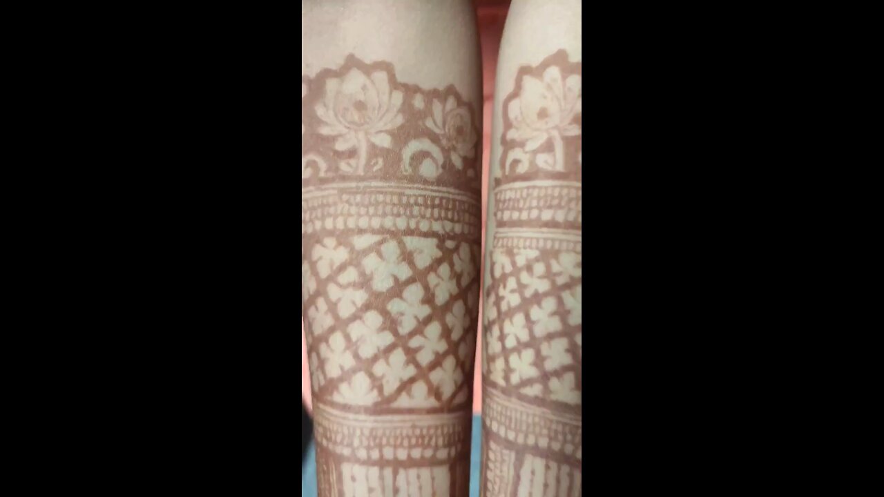 cute mehendi design for girls