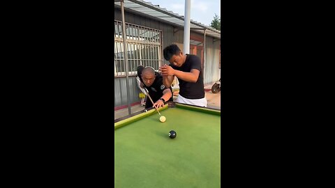 Funny billiard joke video (37M views)