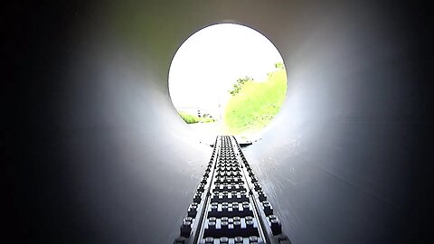 TUBULAR TRAINS - Lego train through 40 meter pipe