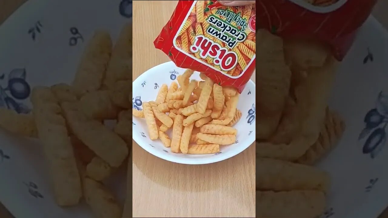Spicy Prawn Crackers #munchlife #asmr #filipino #snacks #shrimp #cheap #spicy #asia #red #foodie