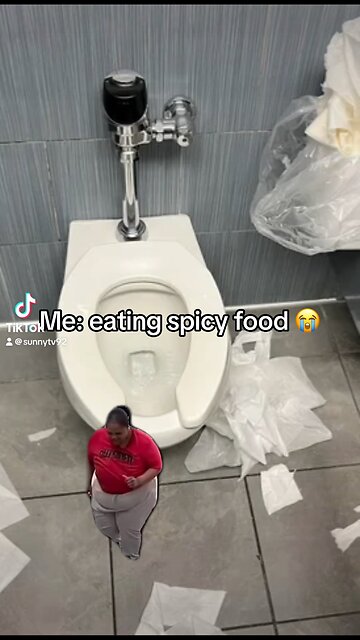 Me eating spicy foods meme😭